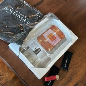 Champagne Gift Set - Veuve Cliequot & Bollinger